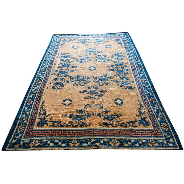 Chinese 1880s Antique Beige Field Medallion Greek Key Handknotted Chinese Ningxia Rug For Sale - Image 3 of 10