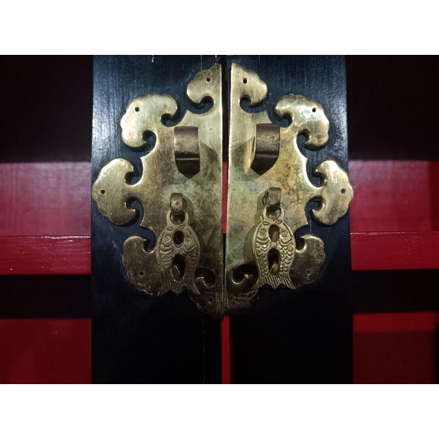 1940's Custom Made Hollywood Regency Dorothy Draper Style Chinoiserie Installed Wall Unit/ Storage/ Dry Bar by Billy Haines For Sale - Image 12 of 12