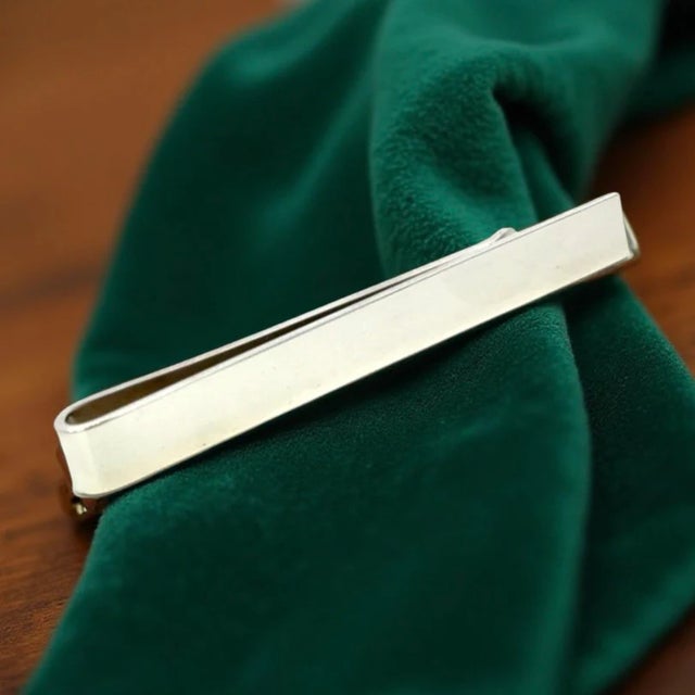 Tiffany & Mens Tie Clip Sterling Silver 6 Grams Estate For Sale In New York - Image 6 of 12