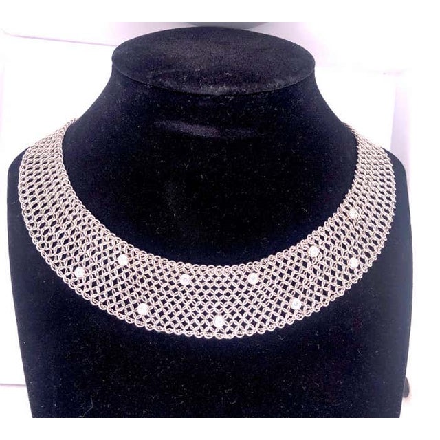 Modern Estate Art Deco Style 18 Karat White Gold and Diamond Mesh Necklace For Sale - Image 3 of 12