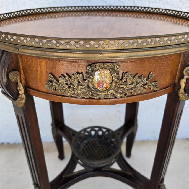 French Antique 19th Century Louis XVI Revival Bouillotte Side Center Table For Sale - Image 3 of 17