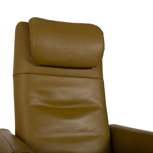 Green Seneca Armchair in Green Leather from Koinor For Sale - Image 8 of 18