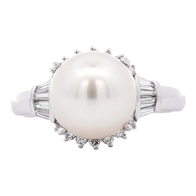 9.5mm South Sea White Pearl and Baguette Diamond Ring in Platinum Size 6 For Sale