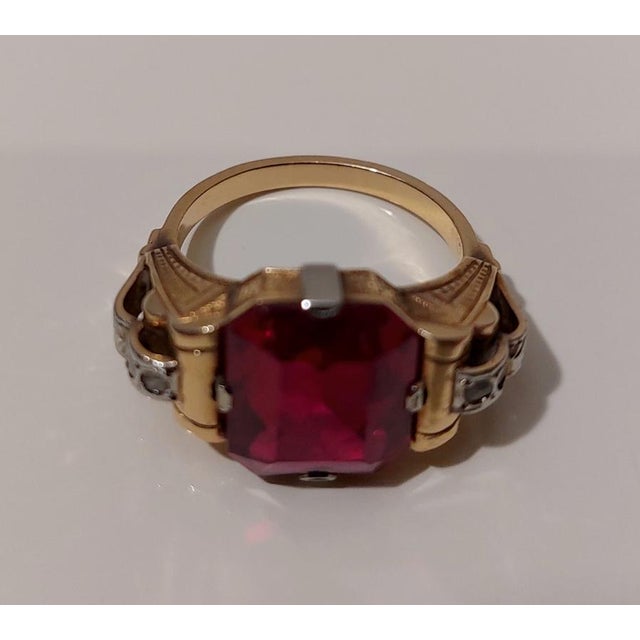 Amtique 18kt Gold Ring with Garnet and Precious Stones, 1890s For Sale - Image 9 of 18