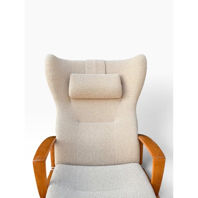 Late 20th Century Danish Modern High Wingback Recliner Attributed to Farstrup | Cream Bouclé With Headrest Pillow | Teak Frame For Sale - Image 5 of 15