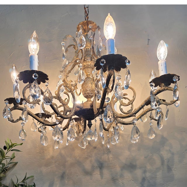 Metal 1960s Hollywood Regency 8-Arm Brass Birdcage & Double Pineapple Chandelier - Rewired For Sale - Image 7 of 12