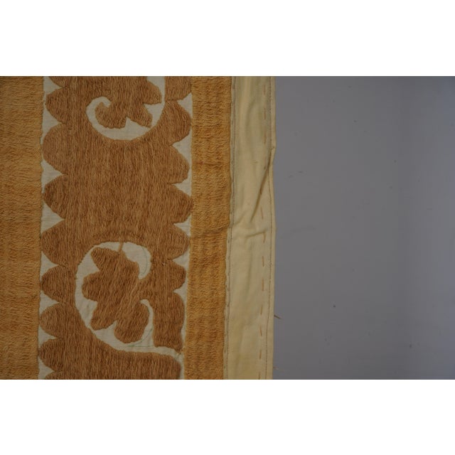 Textile Suzani White Washed Pale Tribal Tapestry - Camel Uzbek Table Cloth 4'3'' X 4'6'' For Sale - Image 7 of 14