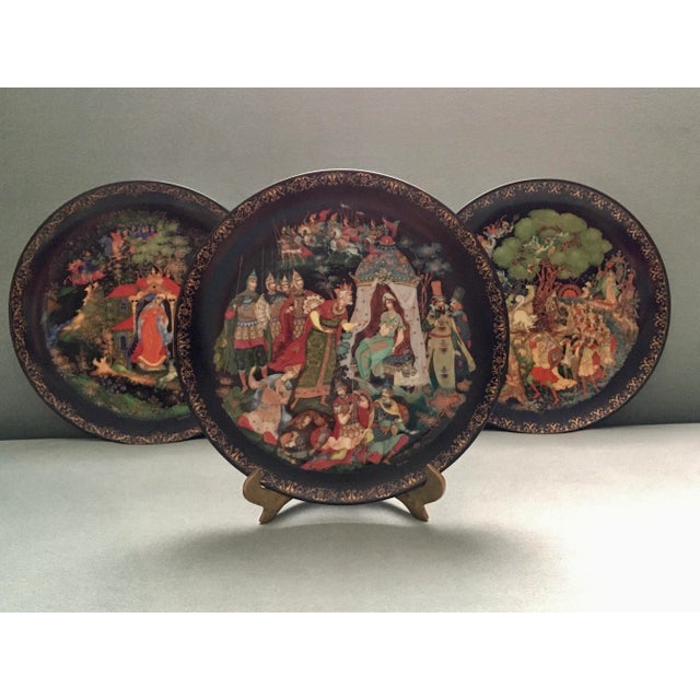 Traditional Vintage Tianex Fairytale Themed Decorative Plates- Set of 3 For Sale - Image 3 of 13