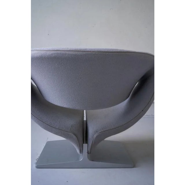 Grey Ribbon Armchair by Pierre Paulin for Artifort, 1966 For Sale - Image 3 of 6