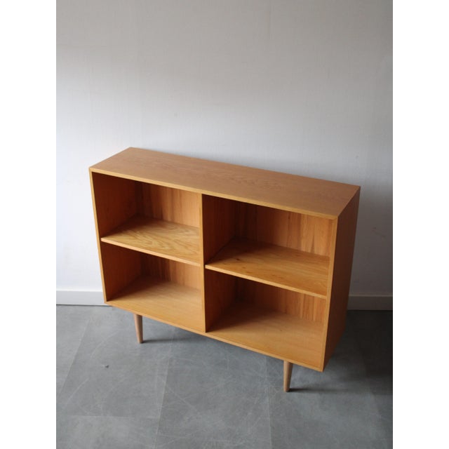 Vintage Danish Bookcase in Oak, 1960s, in Good conditions. Designed 1960 to 1969