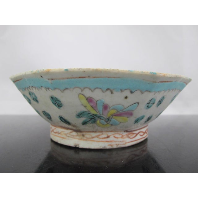 Chinese Chinese Nyonya Ware Turquoise Center Octagonal Famille Butterfly Pottery Bowl For Sale - Image 3 of 7