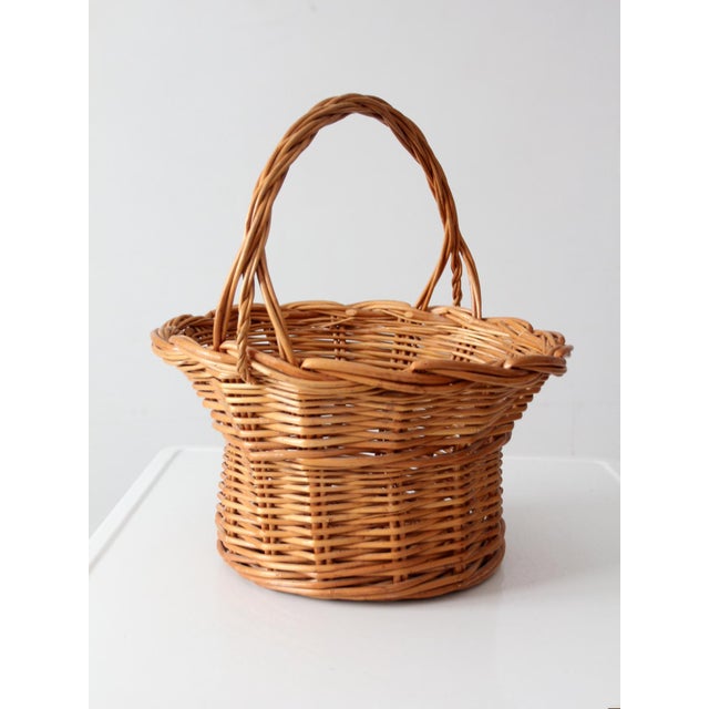 Brown Vintage Round Wicker Gathering Basket With Handle For Sale - Image 8 of 13