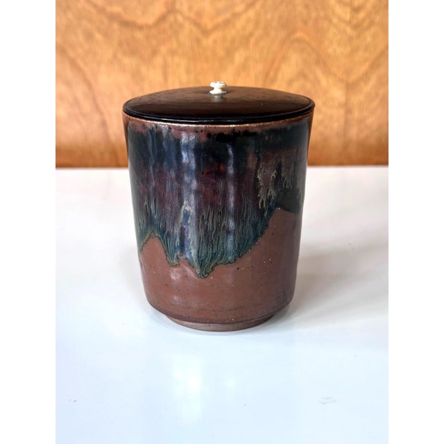 Mid-Century Modern Rare Antique Japanese Ceramic Takatori Ware Hoso Mizusashi For Sale - Image 3 of 13