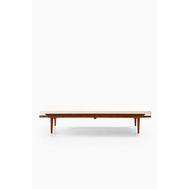 Vintage Scandinavian Fabric Daybed, 1950s For Sale - Image 3 of 6