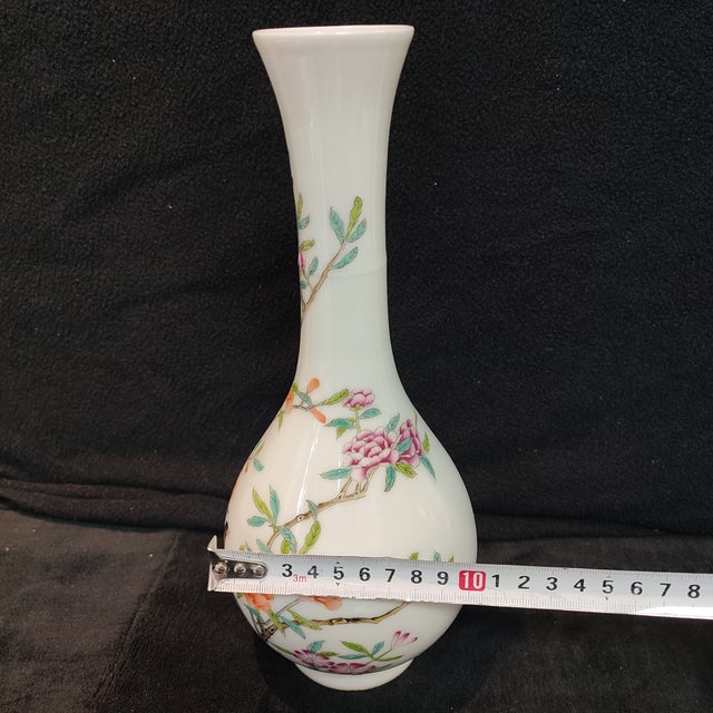 A Pair of Chinese Ceramic Vase,Qianlong Marked Famille Rose Porcelain Vase Hand Painted Flowers and Birds Pattern For Sale - Image 12 of 12