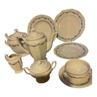 1970s Dinner & Tea Set With Blue Garland by Rosenthal - 100 Piece Set For Sale