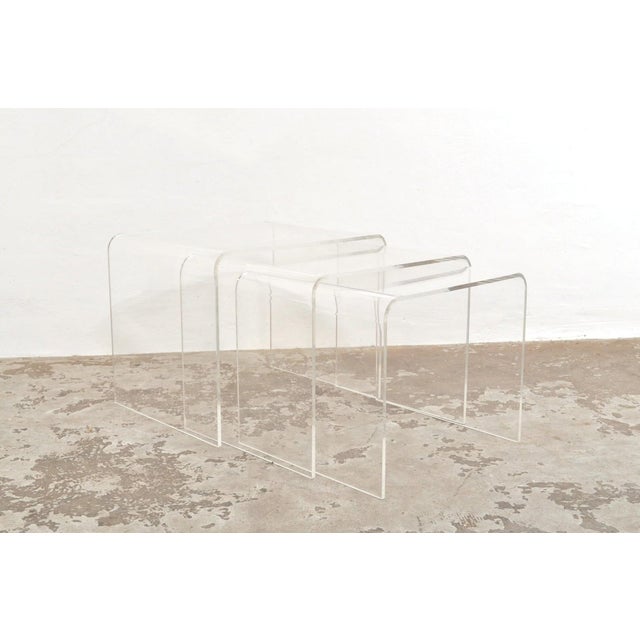 Vintage Acrylic Glass Nesting Tables, 1970s, Set of 3 For Sale - Image 9 of 9