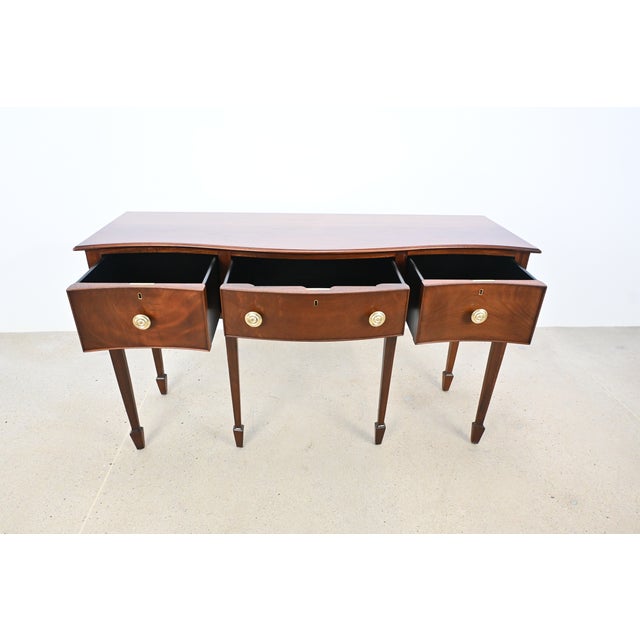 Wright Table Co. Federal Mahogany Bowfront Sideboard Buffet | Newly Refinished For Sale - Image 11 of 17