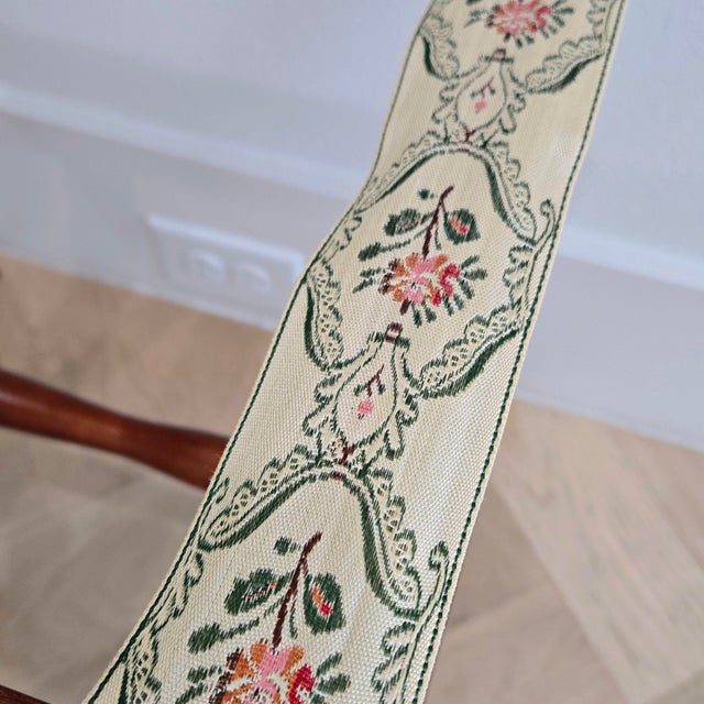 Vintage Scheibe Folding Wooden Luggage Rack With Floral Tapestry Straps For Sale In Dallas - Image 6 of 8
