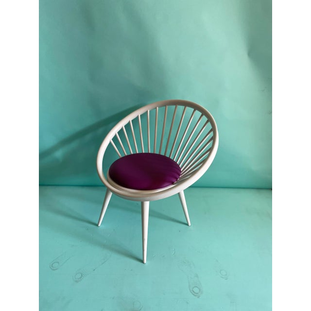 Fuchsia and White Circle Chair by Yngve Ekstrom for Swedese, 1960s For Sale - Image 6 of 8