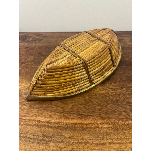 1950s Italian Riviera Sculptural Rattan Bowl With Solid Brass Trim For Sale - Image 10 of 10