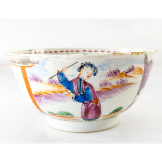 19th Century Chinese Export Porcelain Rose Mandarin Palette Bowl For Sale - Image 13 of 13