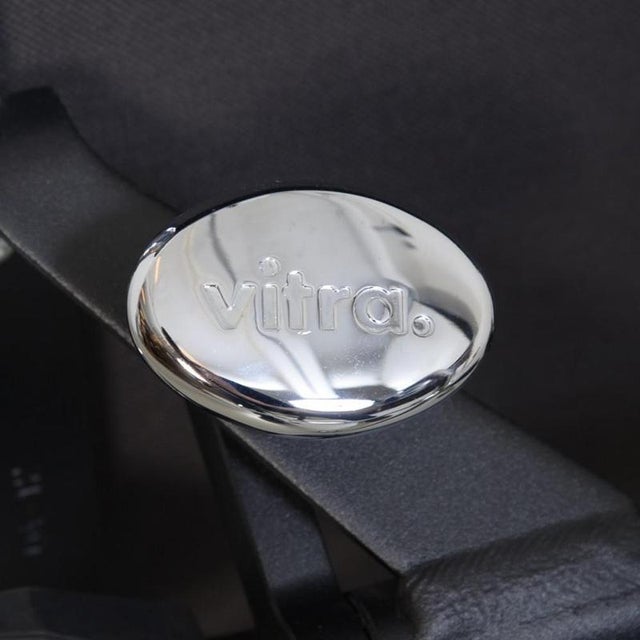 EA-219 Office Chair in Grey Leather by Charles Eames, 2012 For Sale - Image 18 of 18