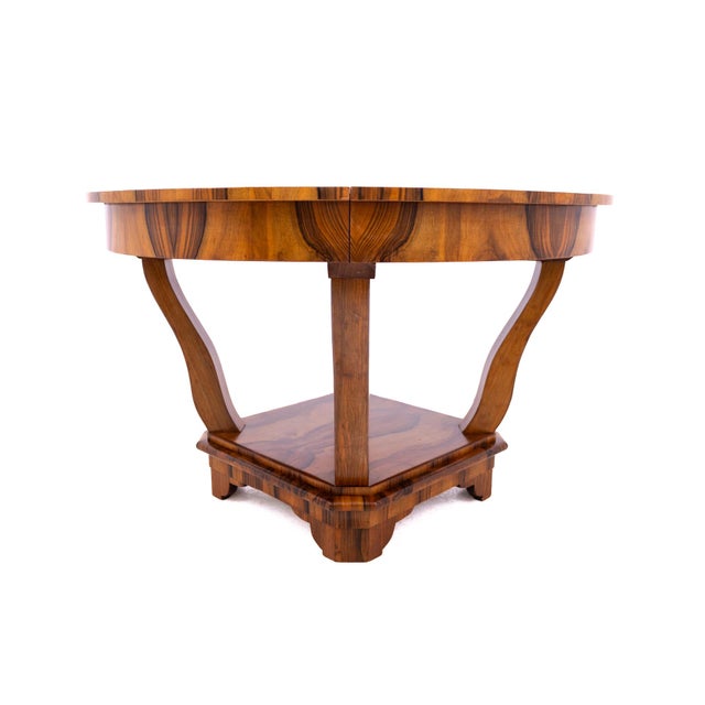 Extending table from the 1930s in the Art Deco style, Poland. In very good condition, after professional renovation. Wood:...