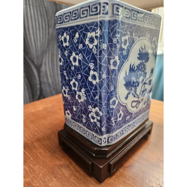 Wood Late 20th Century Asian Blue and White Lamp For Sale - Image 7 of 9