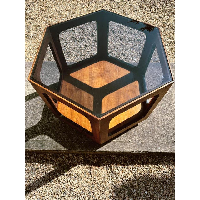 Wood 1970s Lane Altavista Va Hexagon Side Table With Smoke Glass + Walnut For Sale - Image 7 of 13