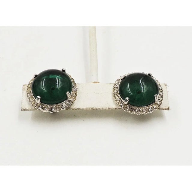 Vintage Castlecliff Faux-Emerald & Clear Rhinestone Clip Earrings - 2 Pieces For Sale - Image 10 of 10