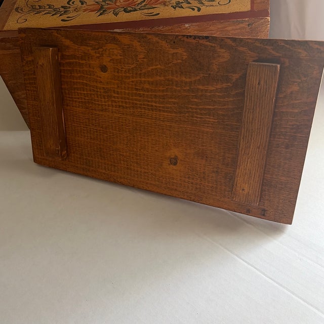 1980s Painted Rectangle Storage Box W/ LidVin For Sale - Image 11 of 12