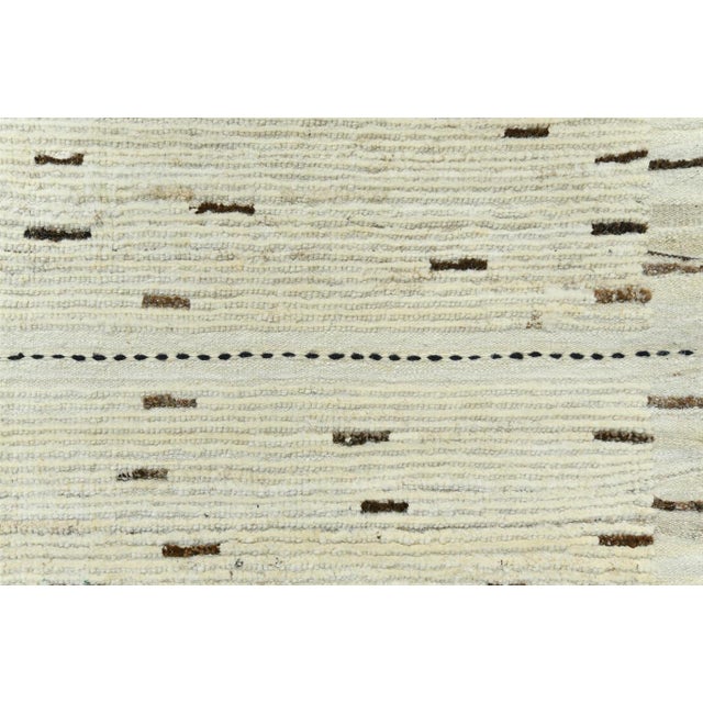 Handcrafted Beige Moroccan-Style Wool Rug Featuring a Contemporary Allover Pattern For Sale - Image 4 of 4