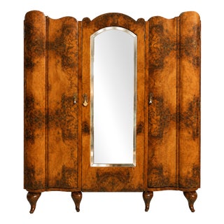 Italian Baroque Revival Walnut and Burl Walnut Wardrobe from Palazzi dell’Arte Cantù, 1940s For Sale