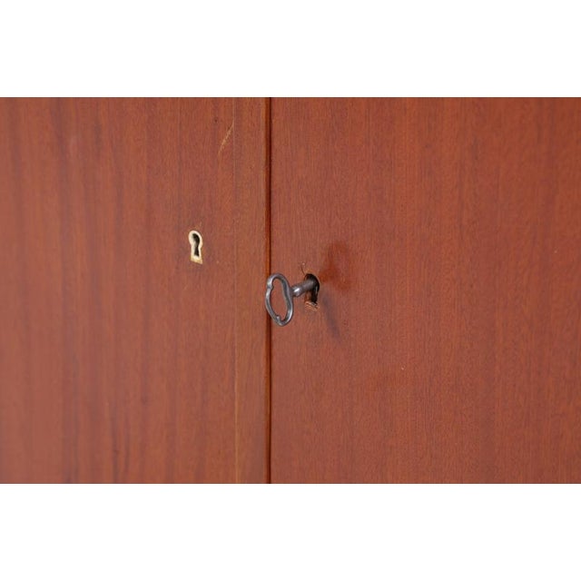 Mid-Century Modern Linen Cabinet, 1960s For Sale - Image 6 of 10