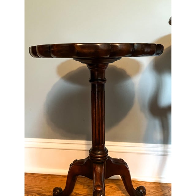 Chippendale Vintage Chippendale Style Mahogany Pie-Crust Side Tea Table For Sale - Image 3 of 4