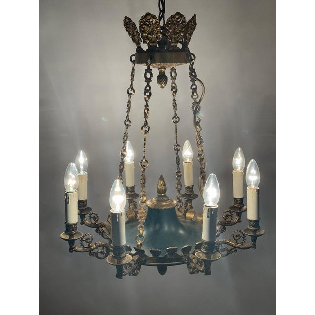 Traditional Royal French Empire Gilt Bronze and Forest Green 8-Armed Chandelier, 1950s For Sale - Image 3 of 18