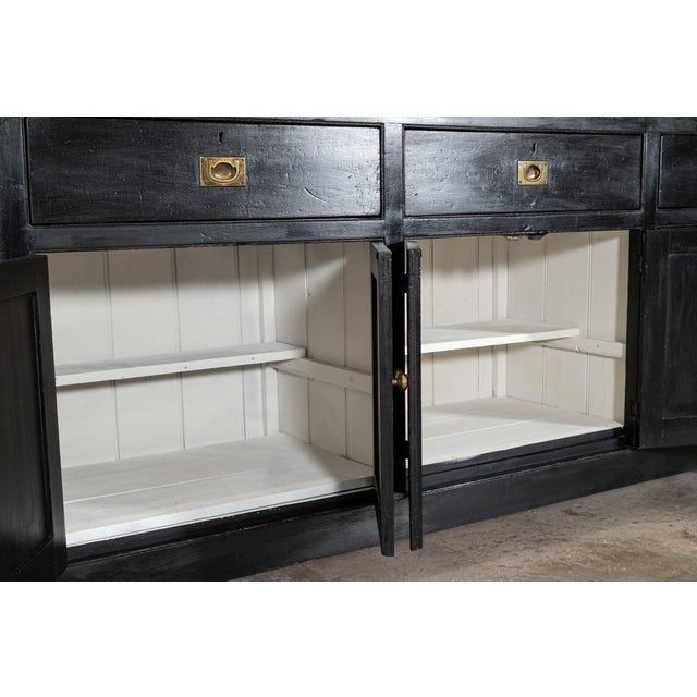 Large 19th-Century English Country Pine Dresser For Sale - Image 9 of 18