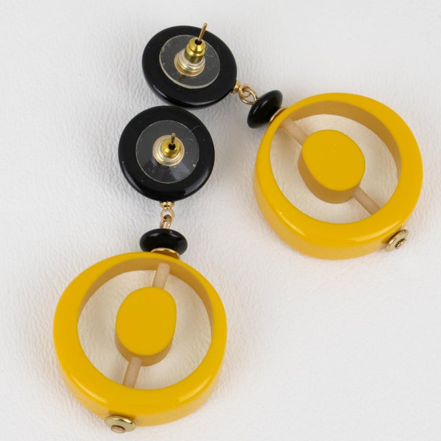 Angela Caputi Yellow Pop Art Inspired Resin Pierced Earrings - 2 Pieces For Sale In Atlanta - Image 6 of 6