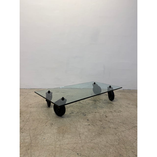 Transparent Gae Aulenti Tavolo Con Ruote Low Glass Coffee Table on Casters for Fontana Arte For Sale - Image 8 of 11