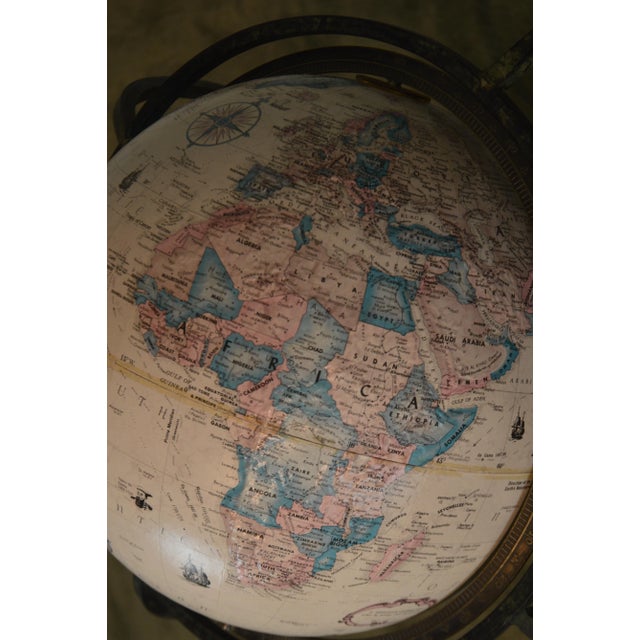 Replogle Iron Base Standing Floor Globe AGE / ORIGIN: Approx. 20 years, America DETAILS / DESCRIPTION: High quality metal...