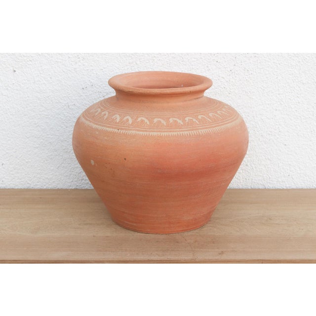 1960s Vintage Thai Terracotta Water Jar For Sale - Image 5 of 9