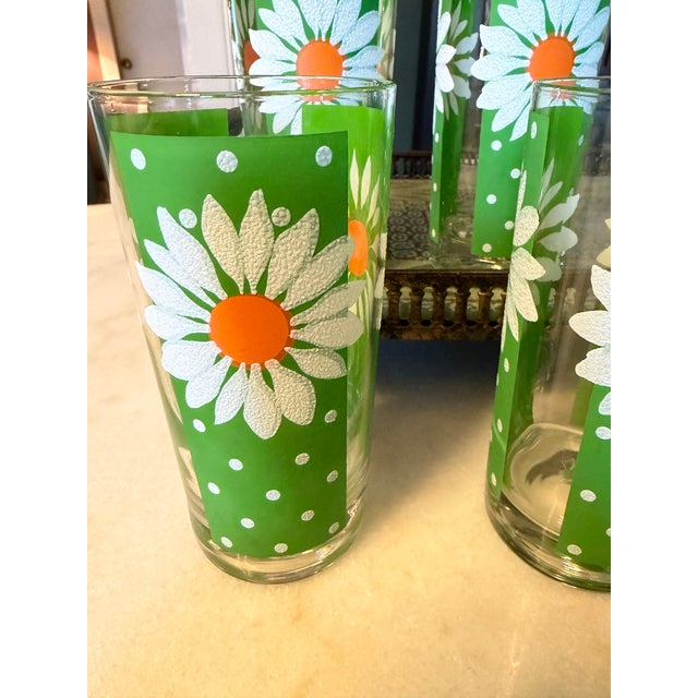 The Pasinski Mid-Century Signed Daisy Collins Glasses are a rare vintage set of 8 glasses featuring a beautiful daisy...