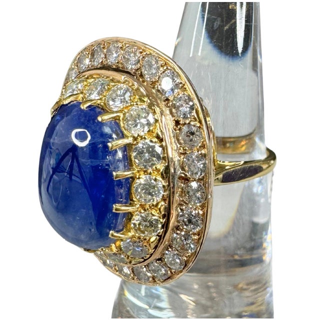 Blue 19.49 CTW Mid-Century No Heat Burmese Sapphire & Diamond 18k Gold Ring, Size 8 For Sale - Image 8 of 11