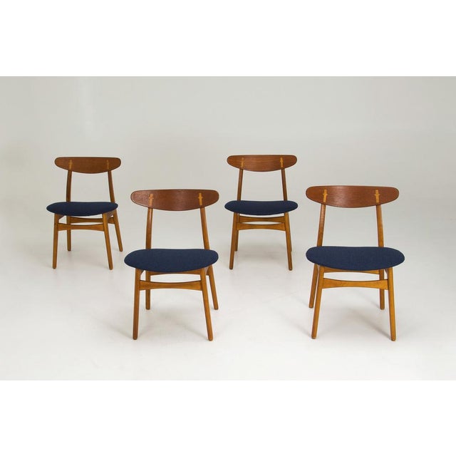 Vintage CH30 Dining Chairs by Hans J. Wegner for Carl Hansen & Søn, 1950s, Set of 4 For Sale - Image 16 of 16