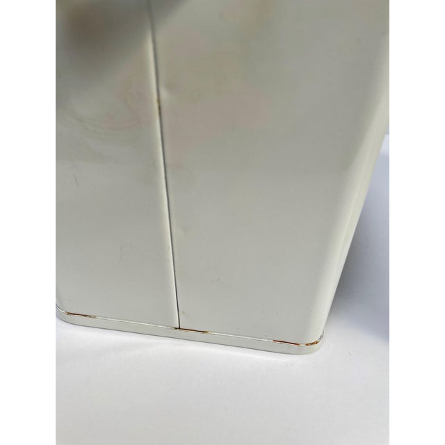 Vintage Blue and White Enamel Lidded Tin Sugar and Flour Canisters - Set of 2 - For Sale In Monterey, CA - Image 6 of 7