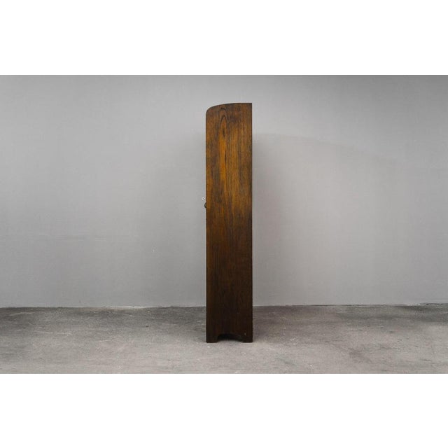 Art Nouveau Bookcase in Oak For Sale - Image 5 of 18