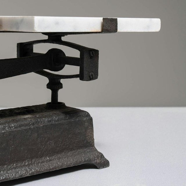 1900 - 1909 Circa 1900 French Black Cast Iron and White Marble Balance Scale With Scrolled Column For Sale - Image 5 of 7