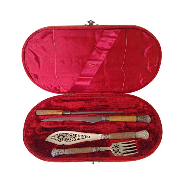 Harrison Bros. & Howson English Carving/Fish Set For Sale