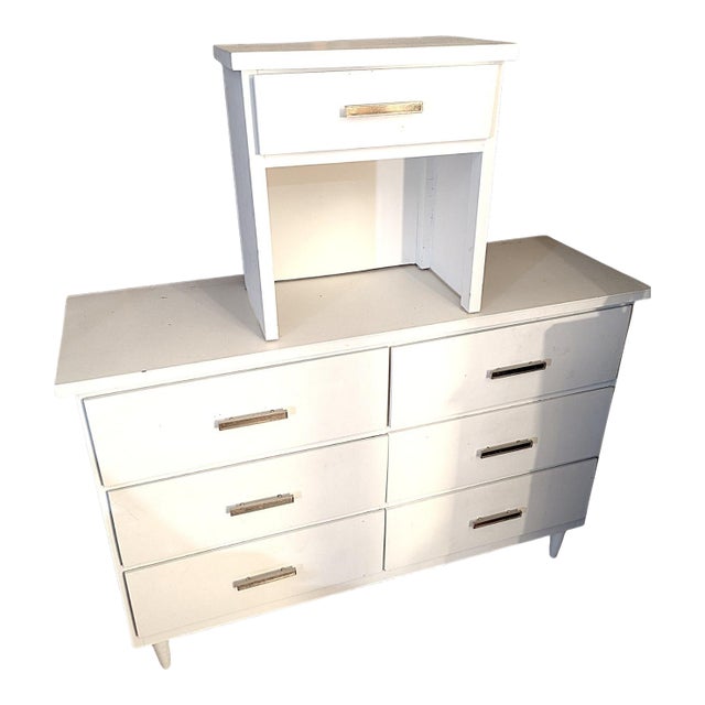 Mid-Century White Painted Wood Dresser & Nightstand Set With Brushed Brass Toned Pulls For Sale